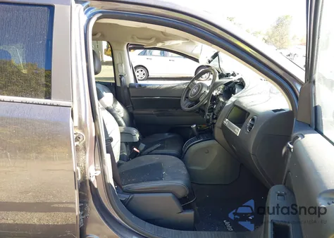 2015 Jeep Compass Altitude Edition из США, поврежденный, VIN 1C4NJDBB4FD395374